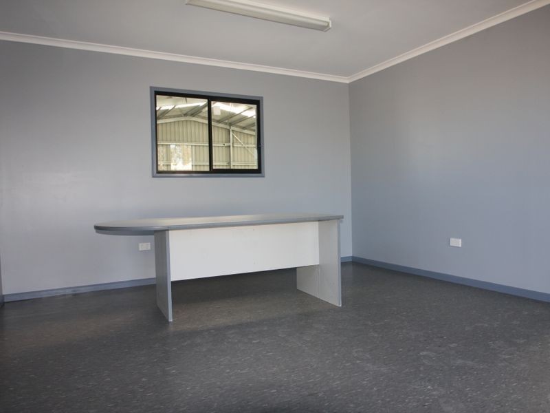 20 Hincksman, Queanbeyan NSW 2620