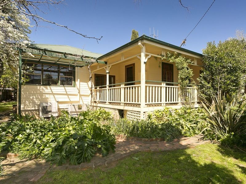 64 Tharwa Road, Queanbeyan NSW 2620