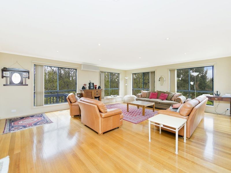11 Blundell Street, Queanbeyan NSW 2620