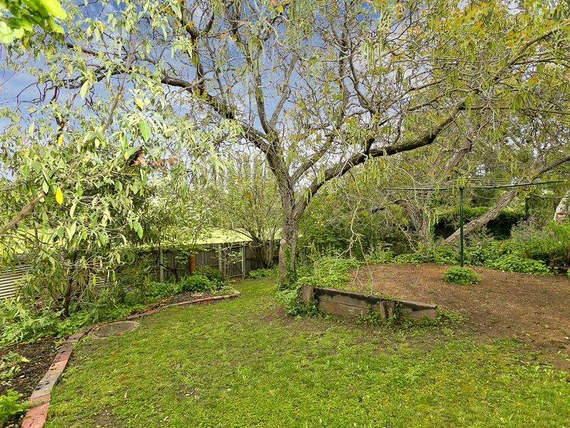 11 Blundell Street, Queanbeyan NSW 2620