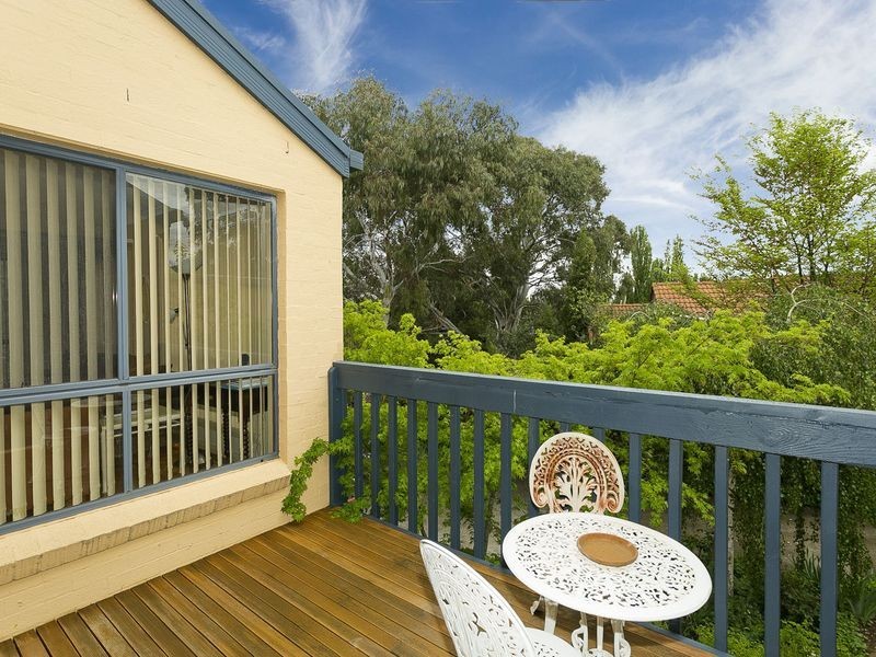 11 Blundell Street, Queanbeyan NSW 2620