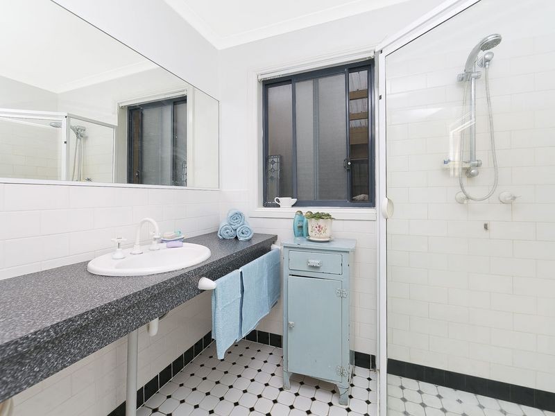 11 Blundell Street, Queanbeyan NSW 2620