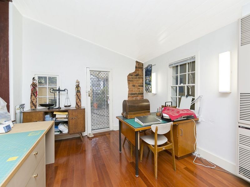 11 Blundell Street, Queanbeyan NSW 2620