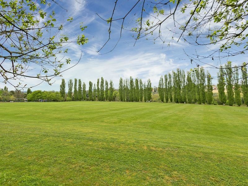 11 Blundell Street, Queanbeyan NSW 2620