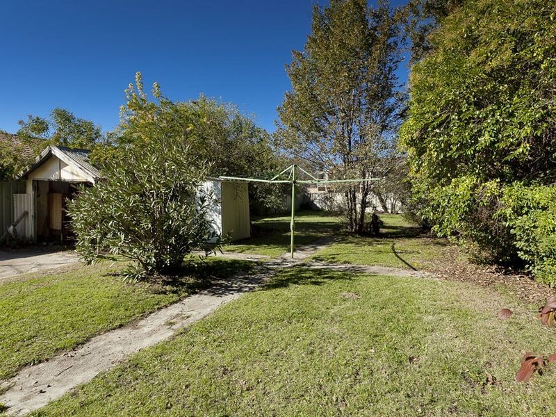 49 Canberra Avenue, Queanbeyan NSW 2620