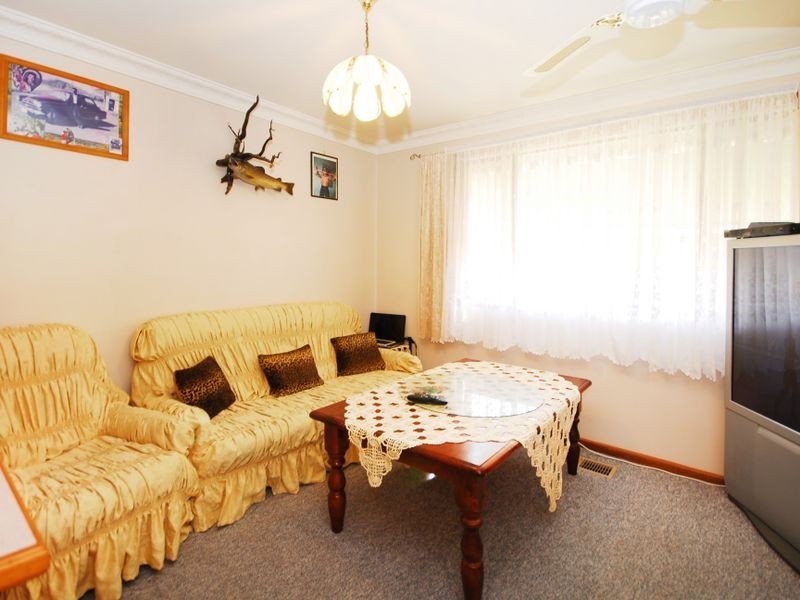 81 Tharwa Road, Queanbeyan NSW 2620