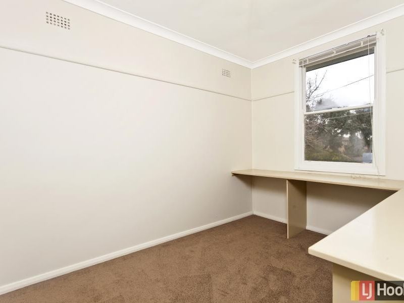10 Gerald Street, Queanbeyan NSW 2620