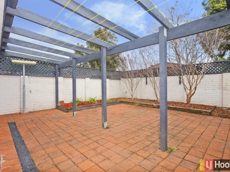 8/1 Hakea Street, Queanbeyan NSW 2620