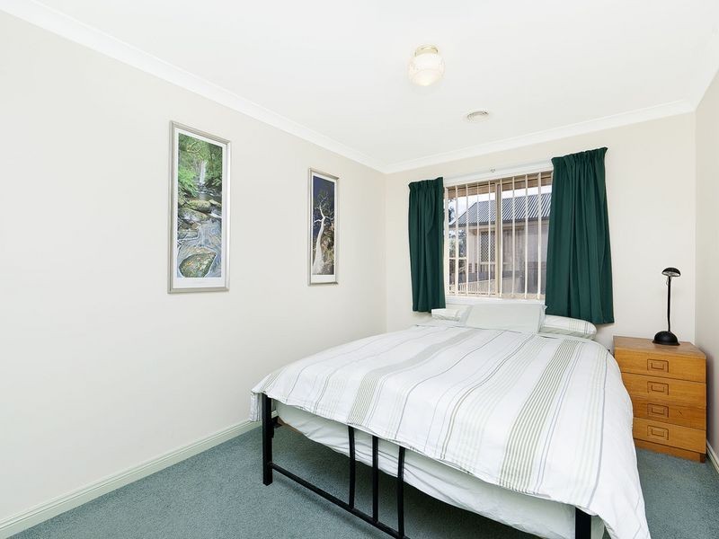 6 Tea Tree Close, Jerrabomberra NSW 2619