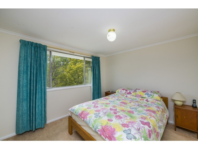 14 Woodger Parade, Queanbeyan NSW 2620