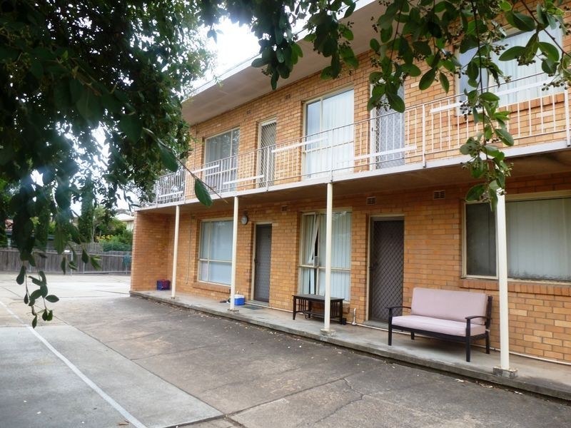 10/3 Charles Street, Queanbeyan NSW 2620