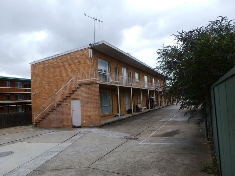 10/3 Charles Street, Queanbeyan NSW 2620