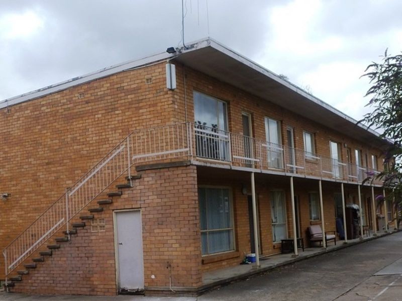 10/3 Charles Street, Queanbeyan NSW 2620