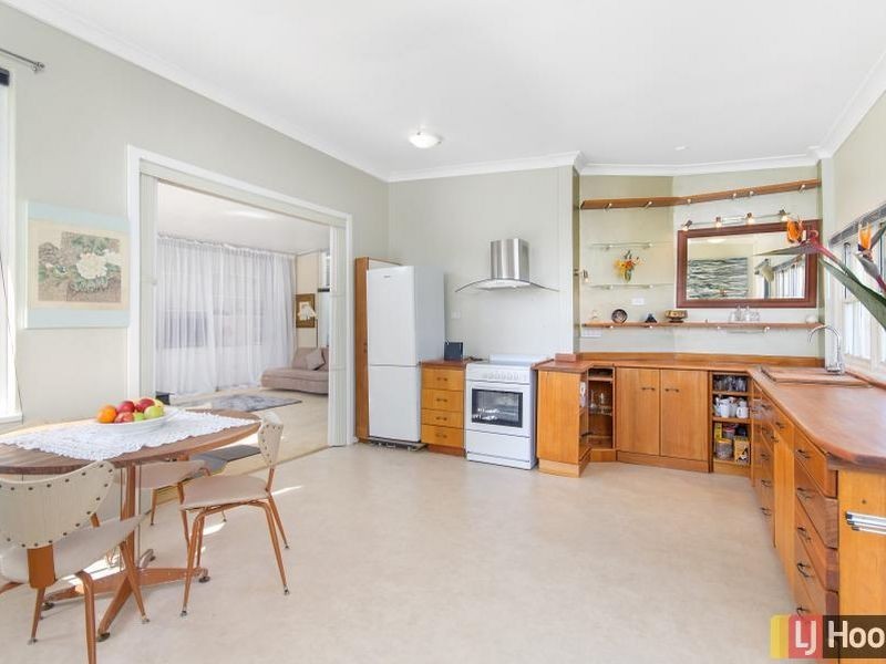 101 Uriarra Road, Queanbeyan NSW 2620
