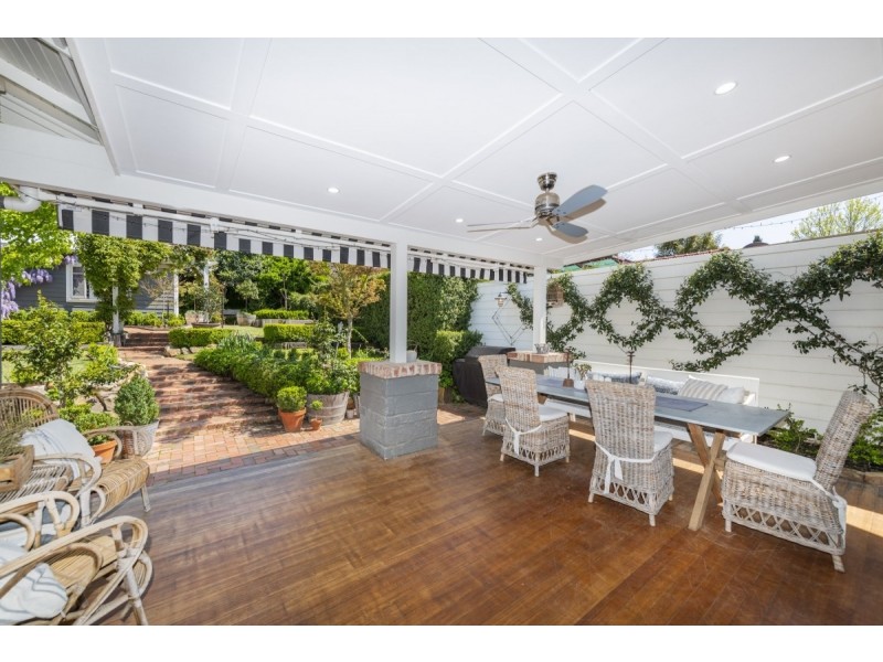 43 The Crescent, Queanbeyan NSW 2620