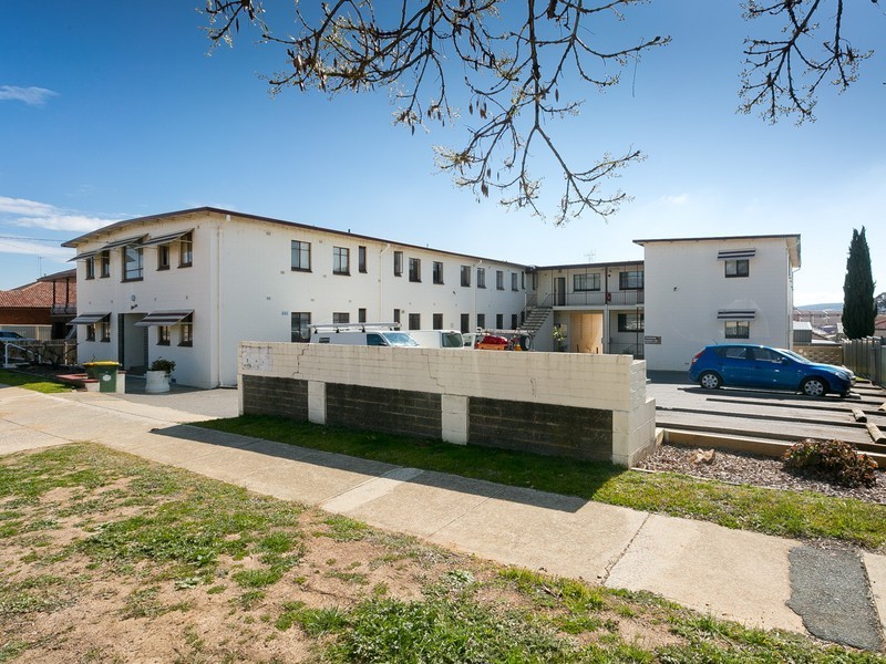 17/10 Arthur Street, Queanbeyan NSW 2620