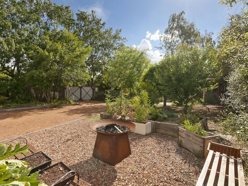 34 Cooma Street, Queanbeyan NSW 2620