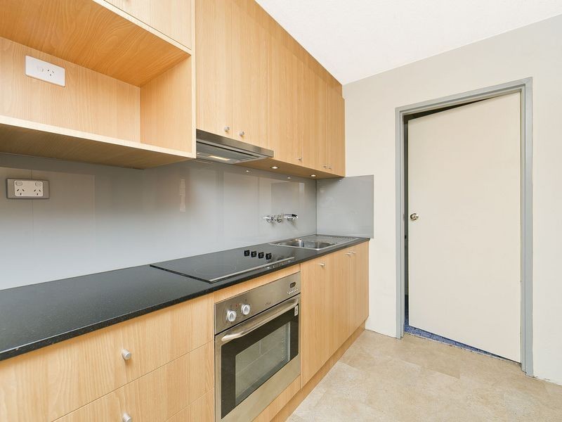 38/5 Crest Road, Queanbeyan NSW 2620