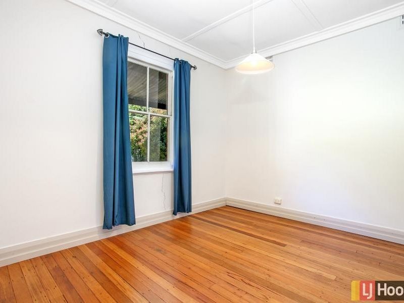 30 Broughton Place, Queanbeyan NSW 2620