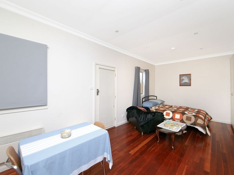 67 The Crescent, Queanbeyan NSW 2620