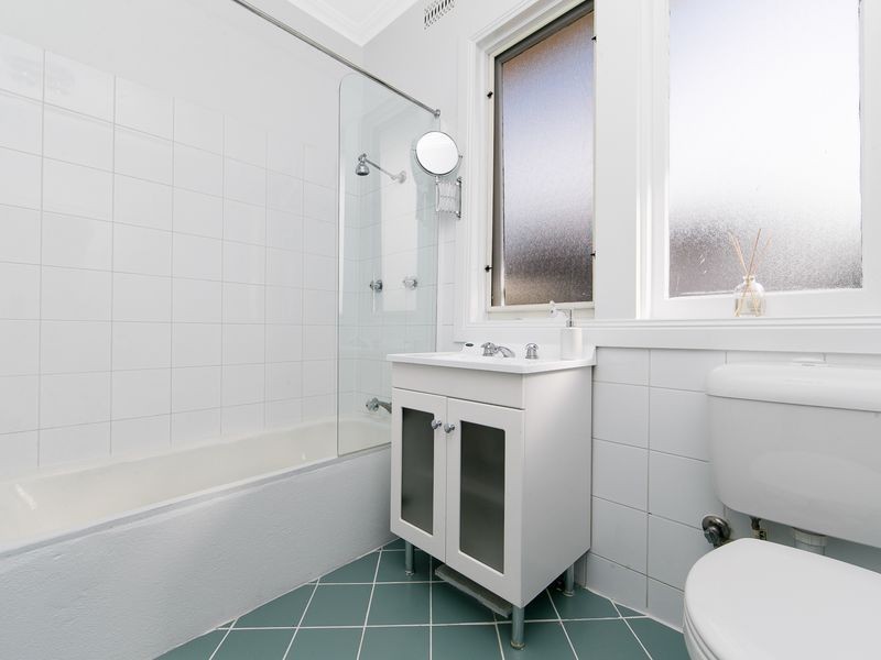 67 The Crescent, Queanbeyan NSW 2620