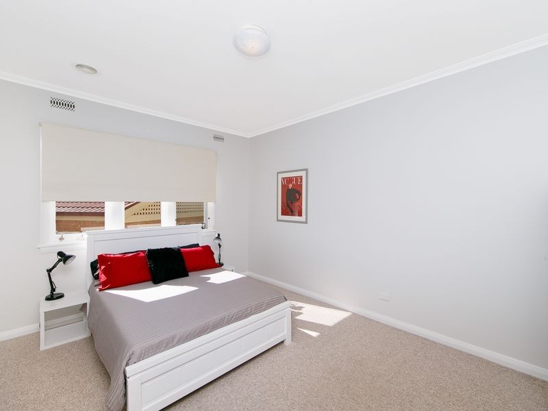 67 The Crescent, Queanbeyan NSW 2620