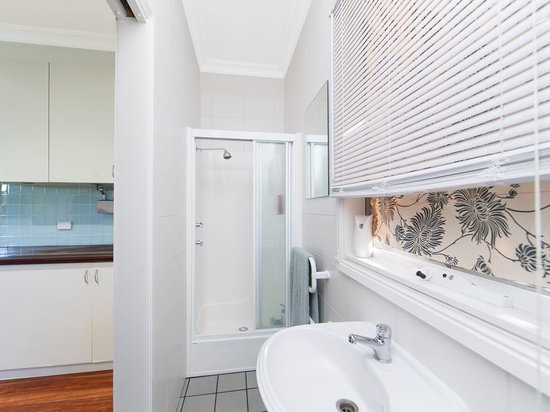 67 The Crescent, Queanbeyan NSW 2620