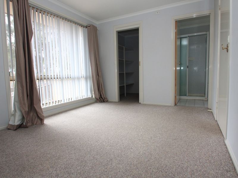 5/122 Tharwa Road, Queanbeyan NSW 2620