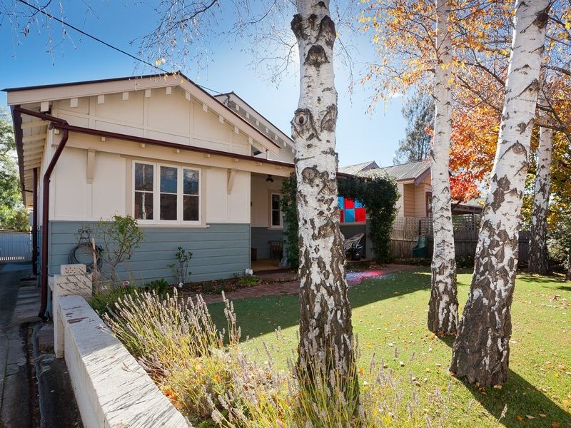 6 Isabella Street, Queanbeyan NSW 2620