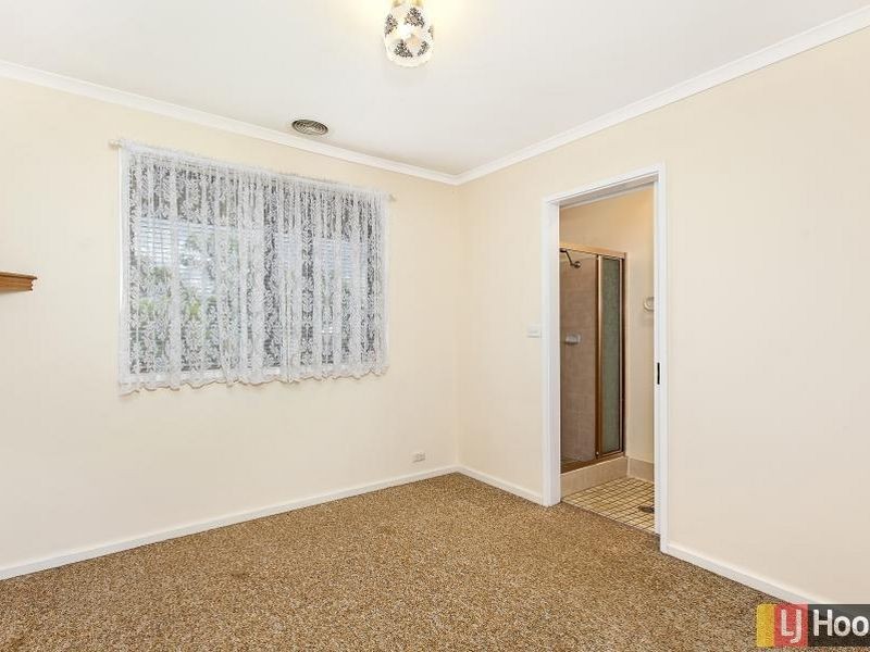 2/58 Thorpe Avenue, Queanbeyan NSW 2620