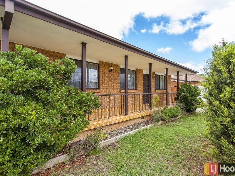 2/58 Thorpe Avenue, Queanbeyan NSW 2620