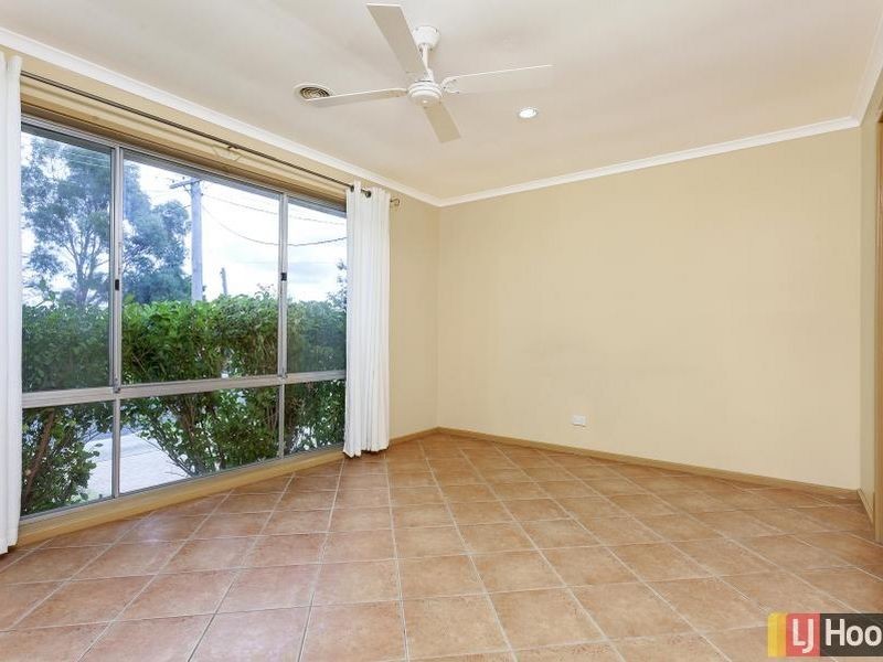 22 Fergus Road, Queanbeyan NSW 2620