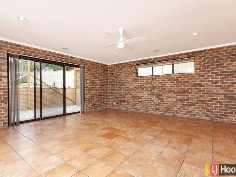22 Fergus Road, Queanbeyan NSW 2620