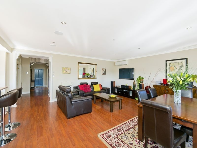 5 Fergus Road, Queanbeyan NSW 2620