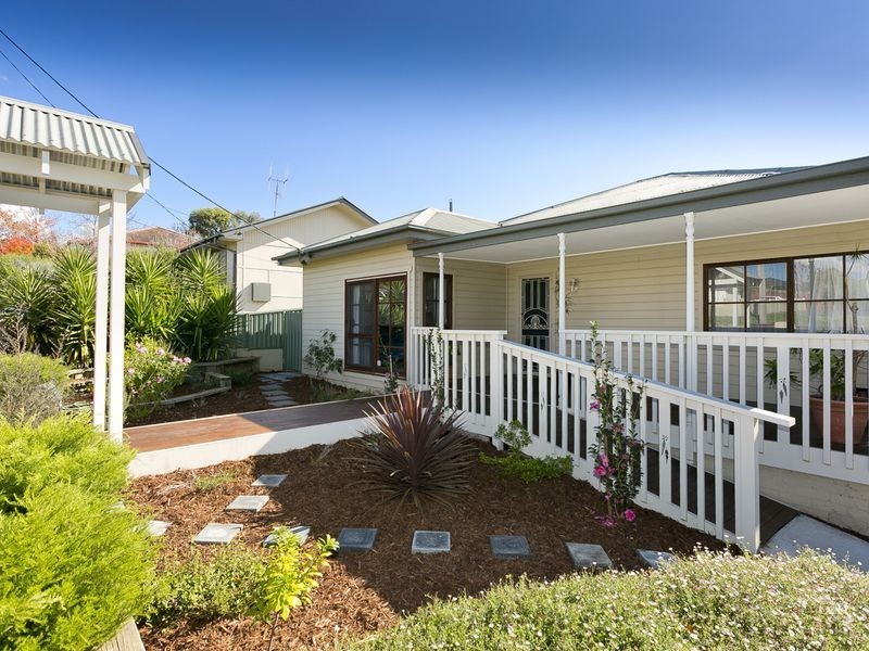 5 Fergus Road, Queanbeyan NSW 2620