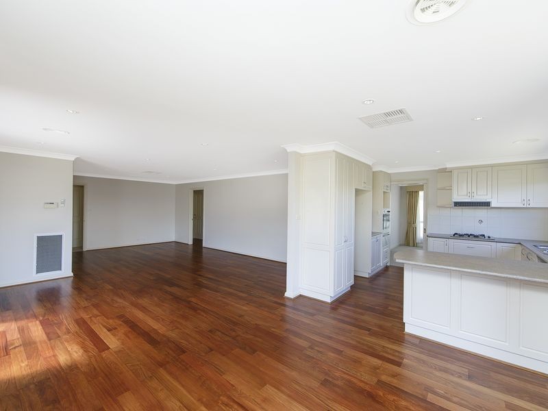 135 Barracks Flat Drive, Queanbeyan NSW 2620