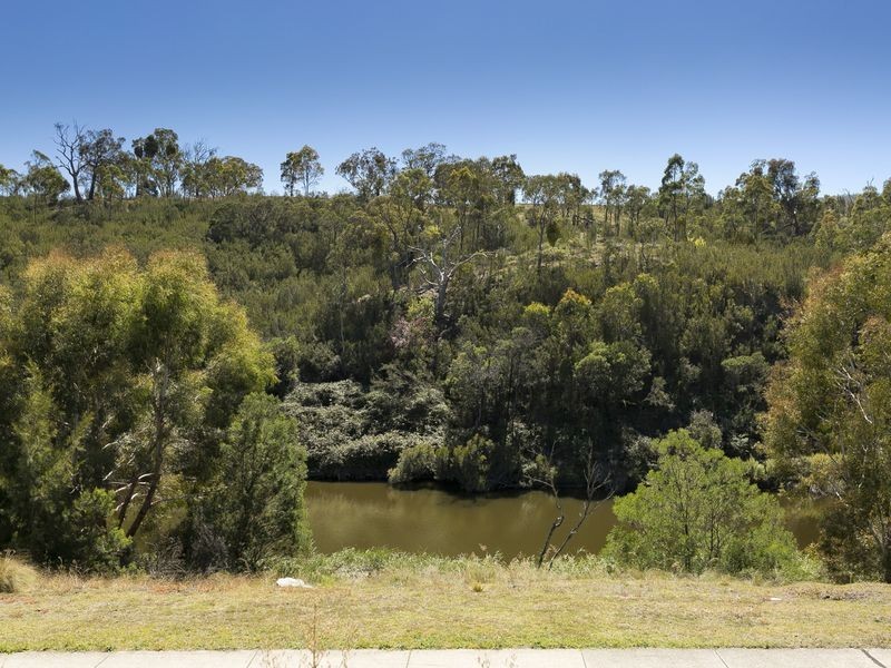 135 Barracks Flat Drive, Queanbeyan NSW 2620