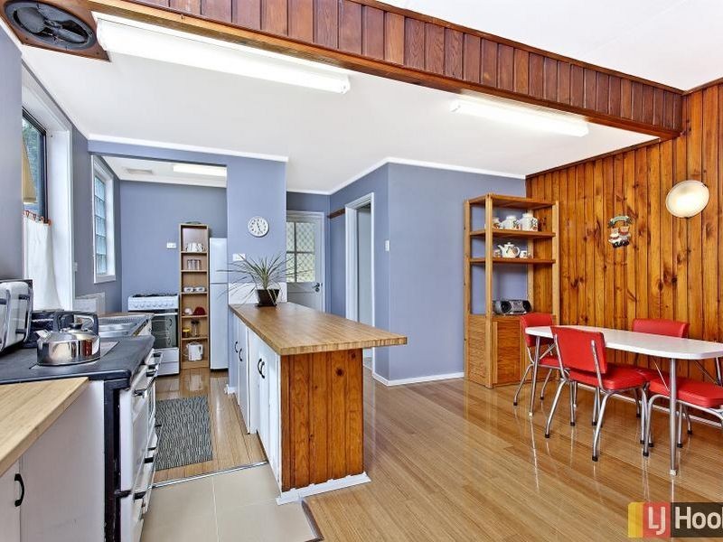 8 Willow Road, Captains Flat NSW 2623