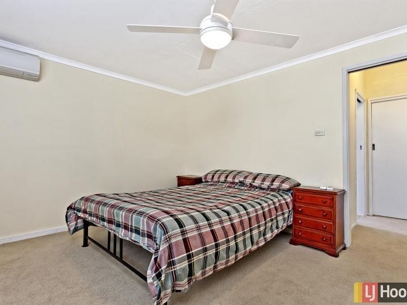 8 Willow Road, Captains Flat NSW 2623