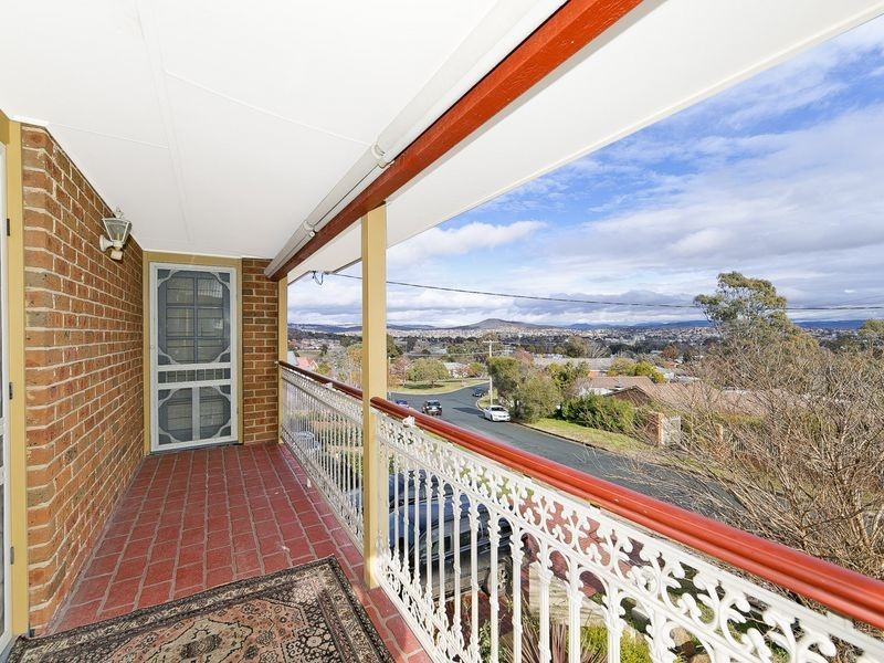 10 Hybon Avenue, Queanbeyan NSW 2620