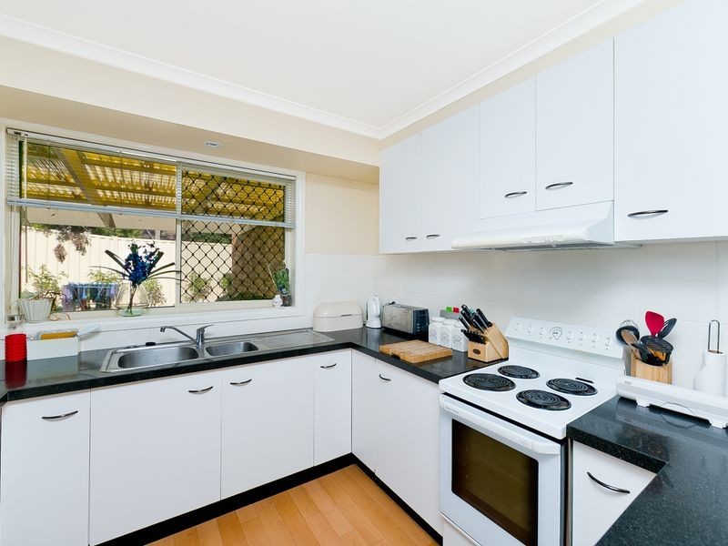 1/60 Jacaranda Drive, Jerrabomberra NSW 2619