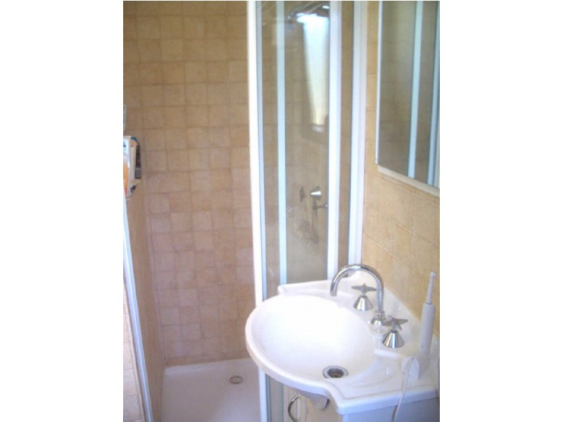 1A Blackall Avenue, Queanbeyan NSW 2620