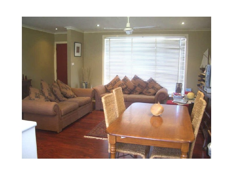 1A Blackall Avenue, Queanbeyan NSW 2620