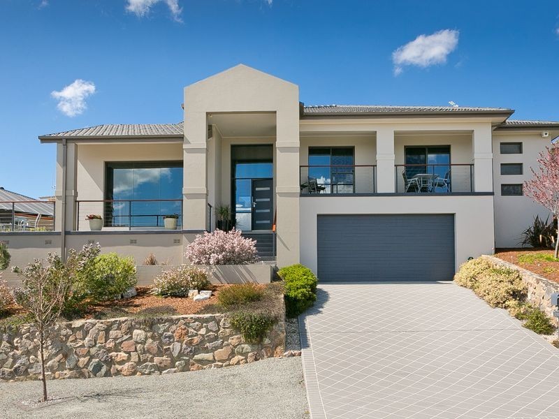 263 Bicentennial Drive, Jerrabomberra NSW 2619