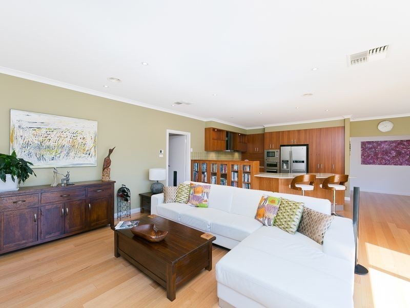 263 Bicentennial Drive, Jerrabomberra NSW 2619