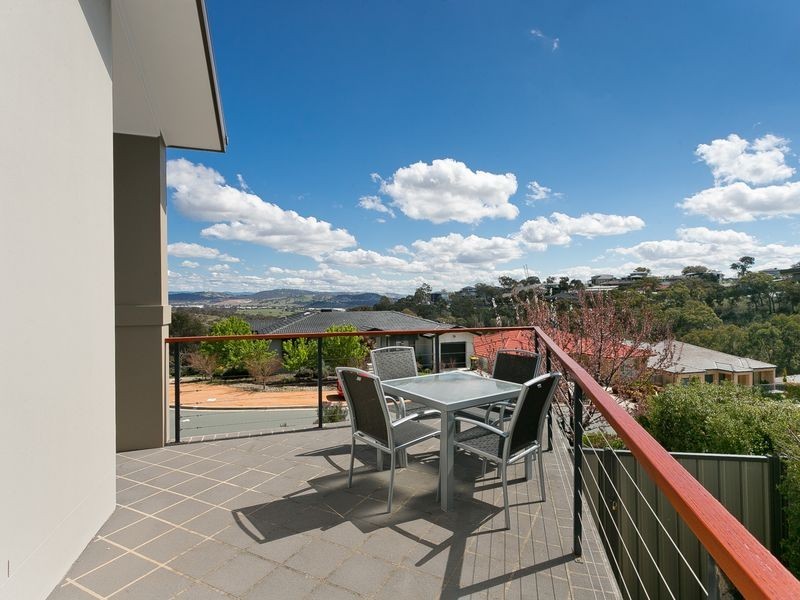 263 Bicentennial Drive, Jerrabomberra NSW 2619