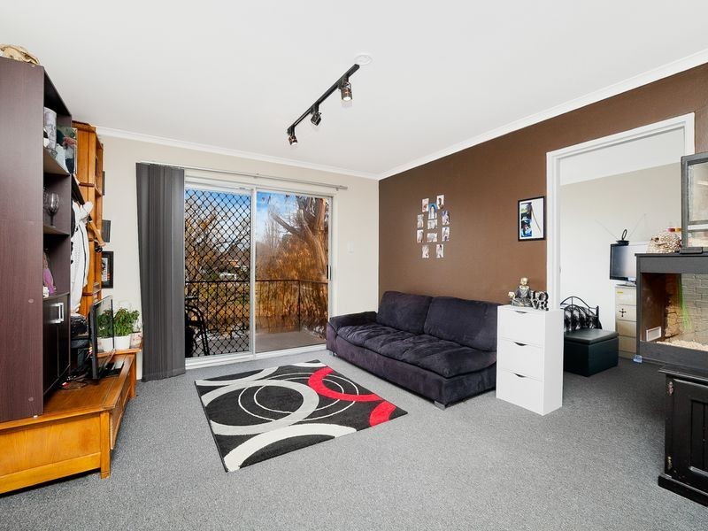 17/1 Mowatt Street, Queanbeyan NSW 2620