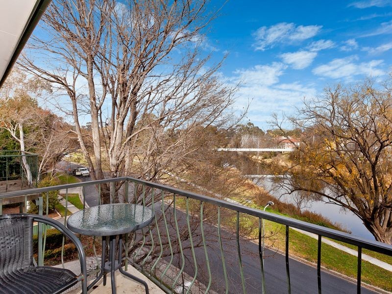 17/1 Mowatt Street, Queanbeyan NSW 2620