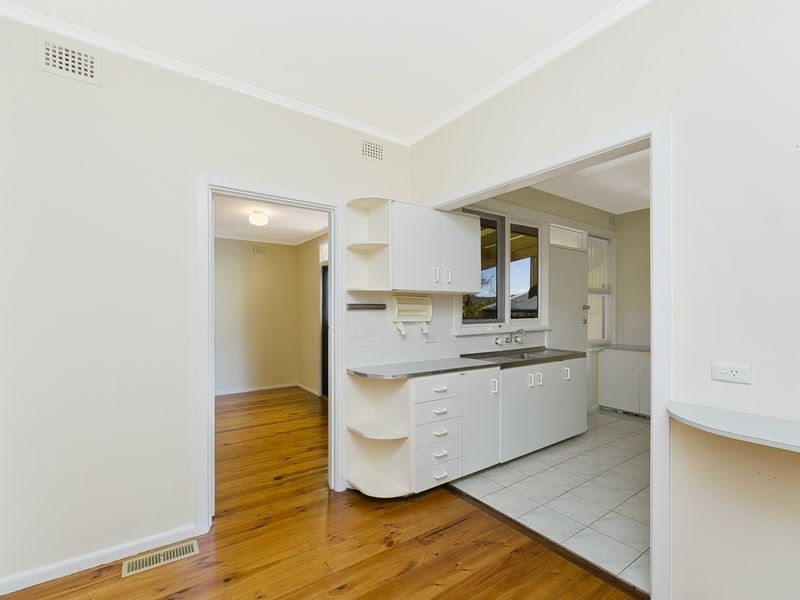 7 Fergus Road, Queanbeyan NSW 2620