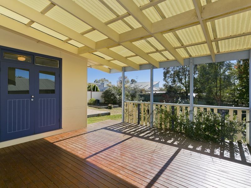7 Fergus Road, Queanbeyan NSW 2620